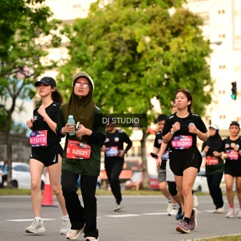 Runner Photo 4150767