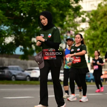 Runner Photo 4150768