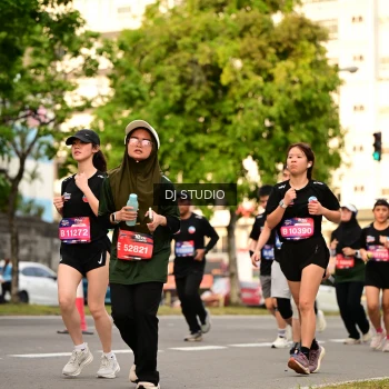 Runner Photo 4150771