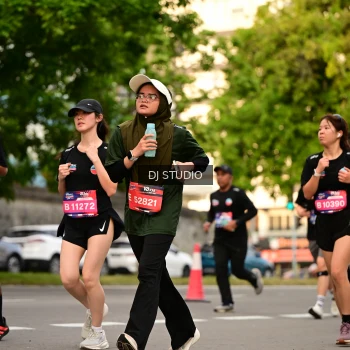 Runner Photo 4150775