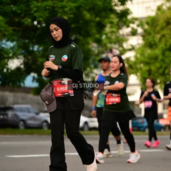 Runner Photo 4150780