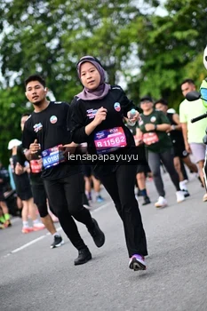 Runner Photo 4150788