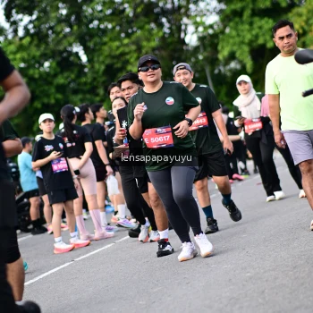 Runner Photo 4150813
