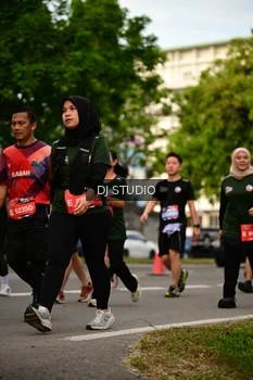 Runner Photo 4150842