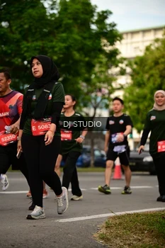Runner Photo 4150860