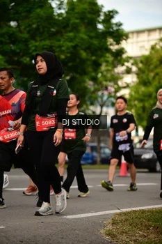 Runner Photo 4150865