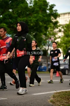 Runner Photo 4150874