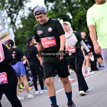 Runner Photo 4150875