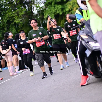 Runner Photo 4150885