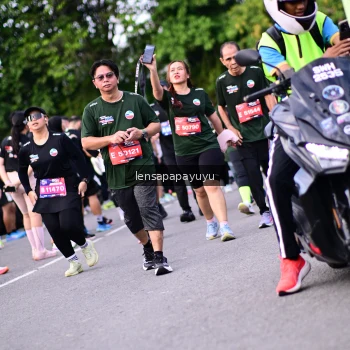 Runner Photo 4150905