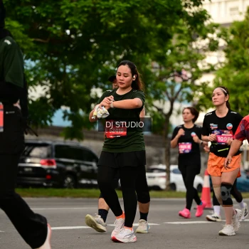Runner Photo 4150909