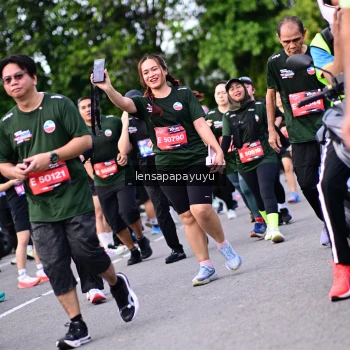 Runner Photo 4150914