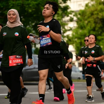 Runner Photo 4150936