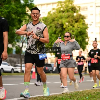 Runner Photo 4150976