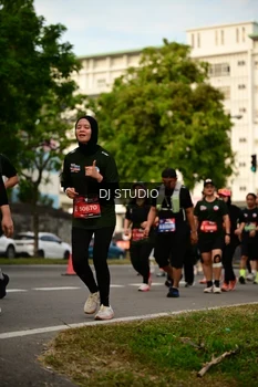 Runner Photo 4151041