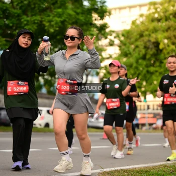 Runner Photo 4151050