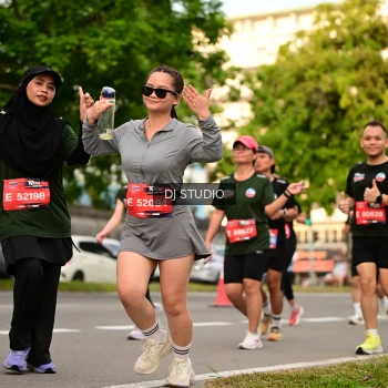 Runner Photo 4151052