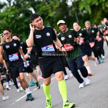 Runner Photo 4151063