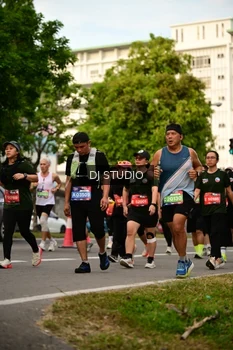 Runner Photo 4151082