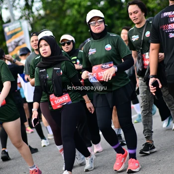 Runner Photo 4151096