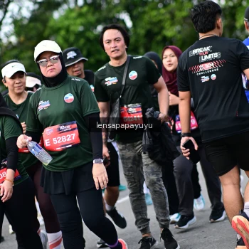 Runner Photo 4151110