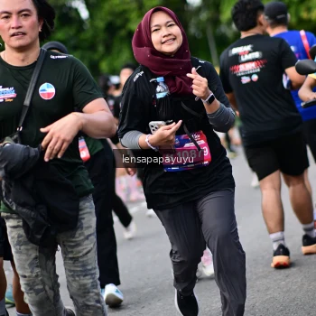 Runner Photo 4151144