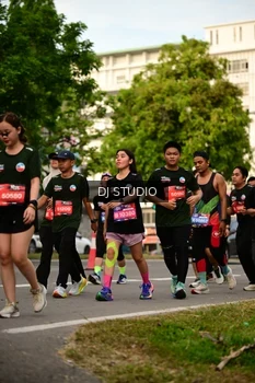 Runner Photo 4151146