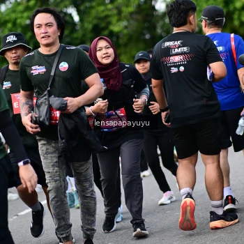 Runner Photo 4151149