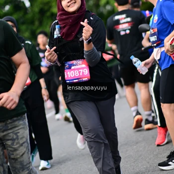 Runner Photo 4151153