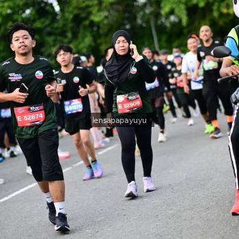 Runner Photo 4151160
