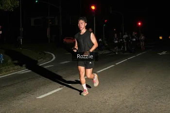Runner Photo 4151165