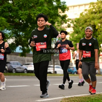 Runner Photo 4151176