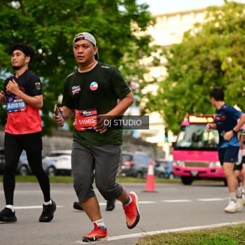 Runner Photo 4151192