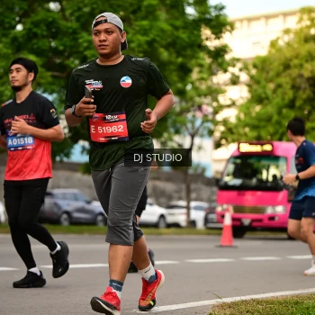 Runner Photo 4151219