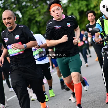 Runner Photo 4151271