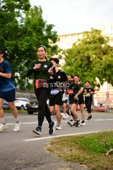 Runner Photo 4151295