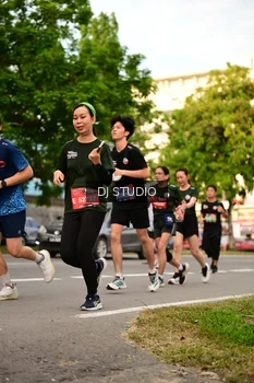 Runner Photo 4151310