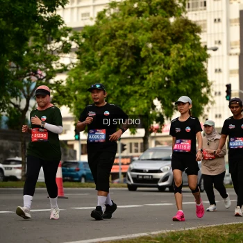 Runner Photo 4151313