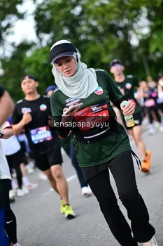 Runner Photo 4151331