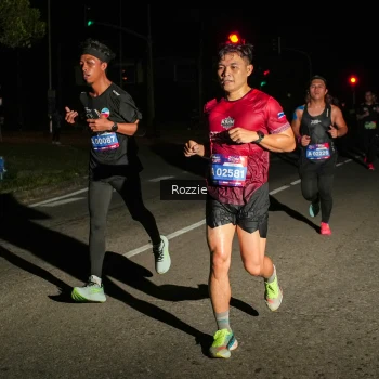 Runner Photo 4151335