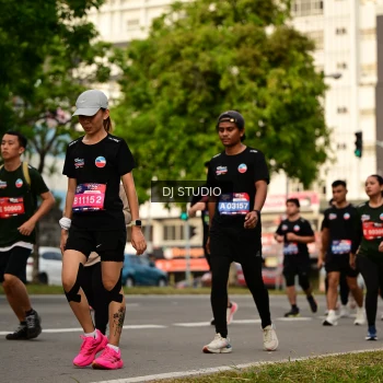 Runner Photo 4151354