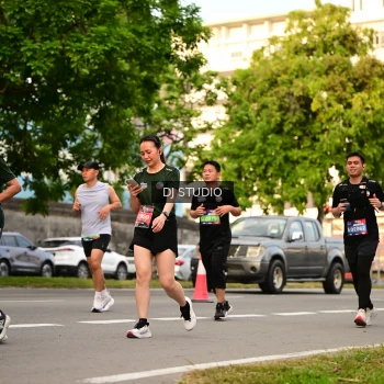 Runner Photo 4151364