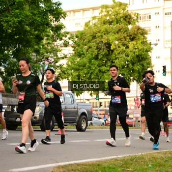 Runner Photo 4151376
