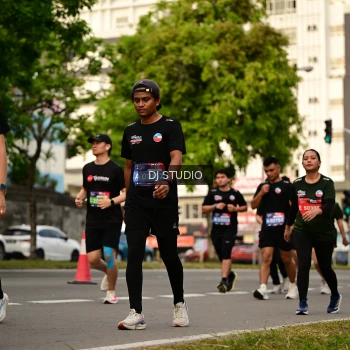 Runner Photo 4151389