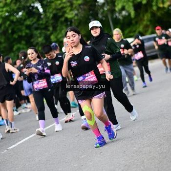 Runner Photo 4151403