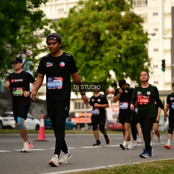 Runner Photo 4151409