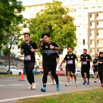 Runner Photo 4151411