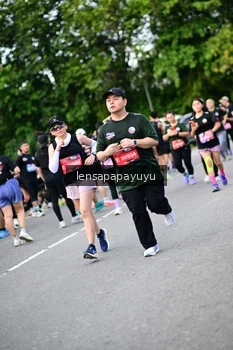 Runner Photo 4151413