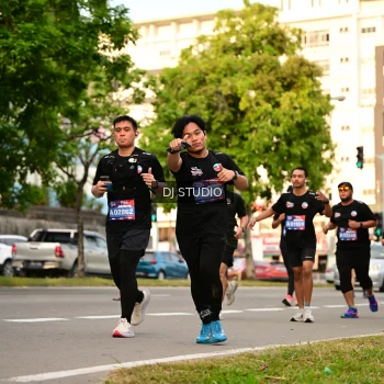 Runner Photo 4151422