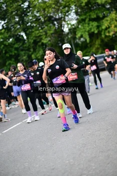 Runner Photo 4151435